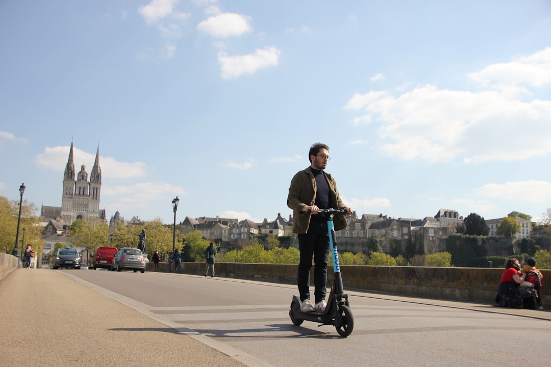 combien de temps pour charger une trottinette électrique​ 3